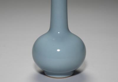 图片[2]-Long-necked vase with green glaze, Qing dynasty, Yongzheng reign (1723-1735)-China Archive